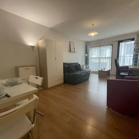 Apartment Cosy Au Coeur De La Rochelle, Proche Vieux Port Et Plage, Avec Confort Et Menage Inclus - Fr-1-246-621 *